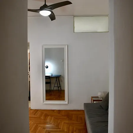 Close To Centre, Fast Internet. Apartment Athens