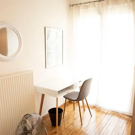 Spacious Glyfada Golf 4br -near + Shops