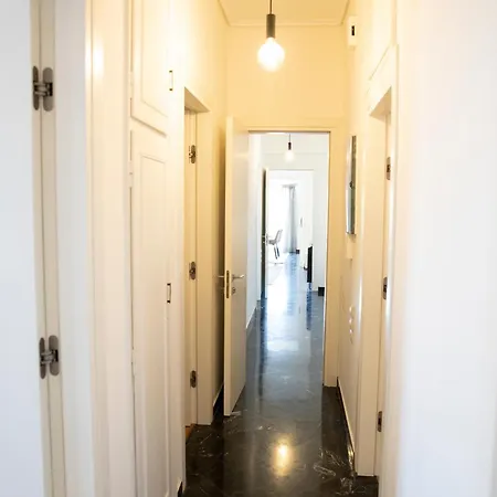 Apartment Spacious Glyfada Golf 4br -near + Shops
