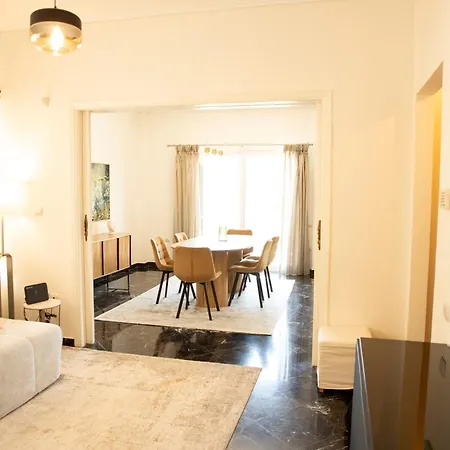 Apartment Spacious Glyfada Golf 4br -near + Shops *