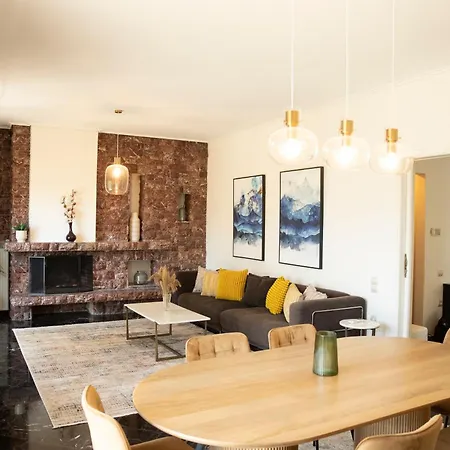 Spacious Glyfada Golf 4br -near + Shops *