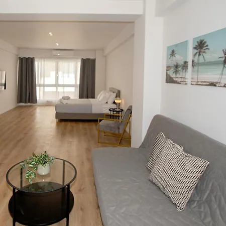 Frinely Apartment *