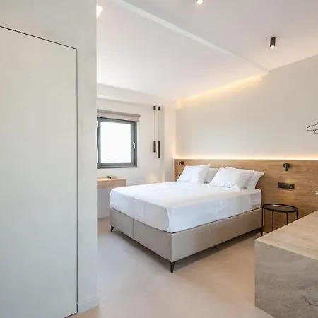 Acropolis Balcony Apartment Athens