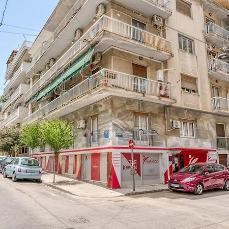 Apartment 3-bedroom Near Kallimarmaro!