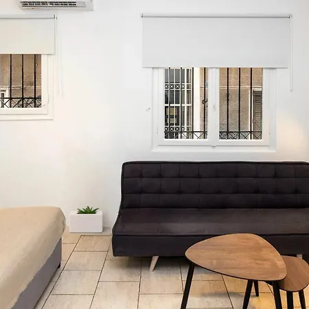 Apartment Phaedrus Living Angel *