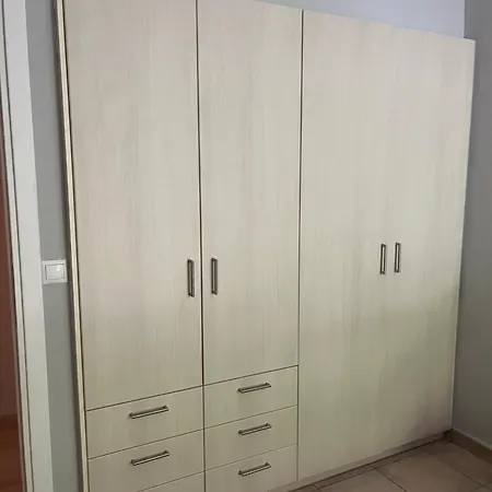 Vouliagmeni 2bed Garden Flat * Athens