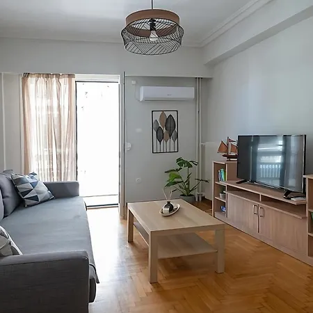 Entire Apt, 3rd Floor, 1 Bedroom Athens