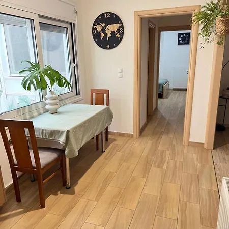 Welcome To The Jungle Apartment Athens