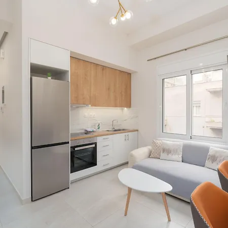 Apartment New Center Near Metro Athens