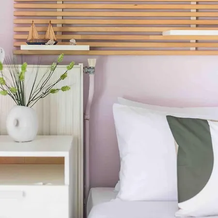 Apartment In The Alimos Marina Athens