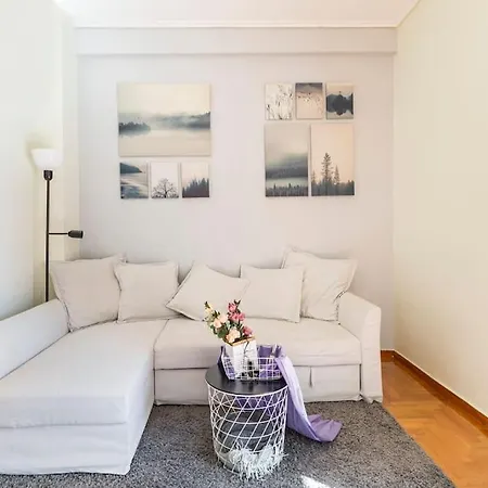 Cozy In Koukaki Apartment *