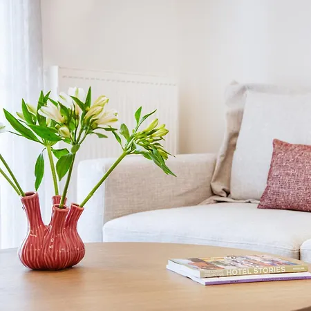 Apartment Bright And Luxurious 2br In Glyfada Athens