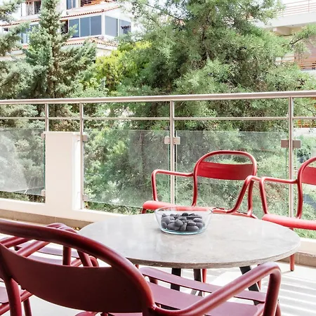 Bright And Luxurious 2br In Glyfada *