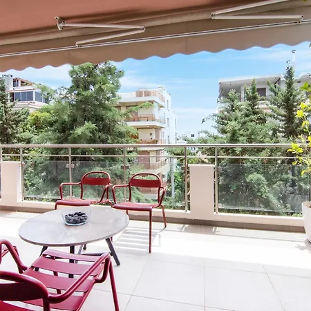 Bright And Luxurious 2br In Glyfada * Athens