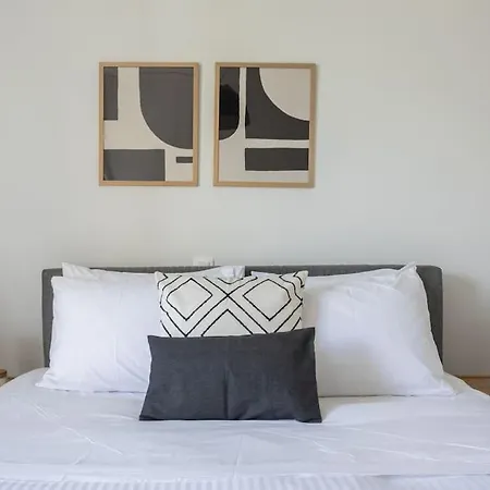 Apartment Graceful 2br In Paleo Faliro By Upstreet Athens