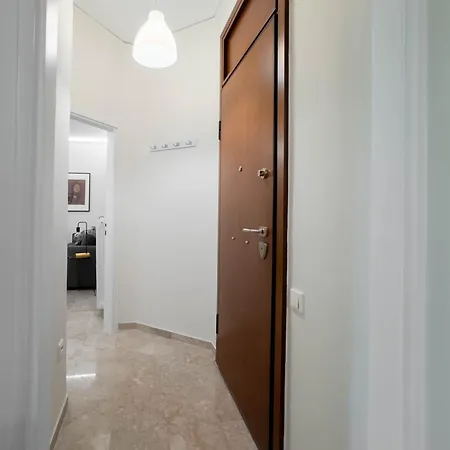 Mets Gem With Balcony Near Acropolis Apartment