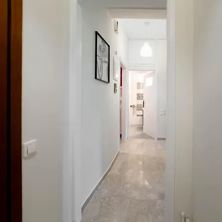 Mets Gem With Balcony Near Acropolis Apartment *