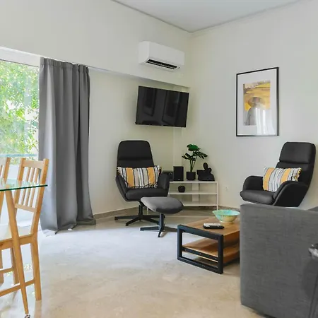 Apartment Mets Gem With Balcony Near Acropolis Athens