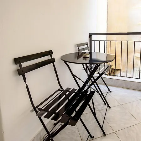 Spacious And Modern One Bedroom * Athens