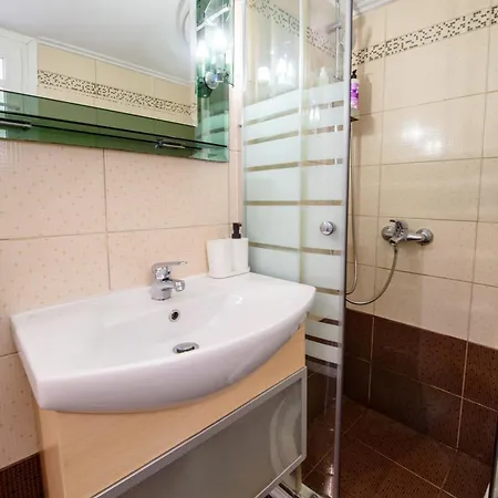Apartment Spacious And Modern One Bedroom Athens