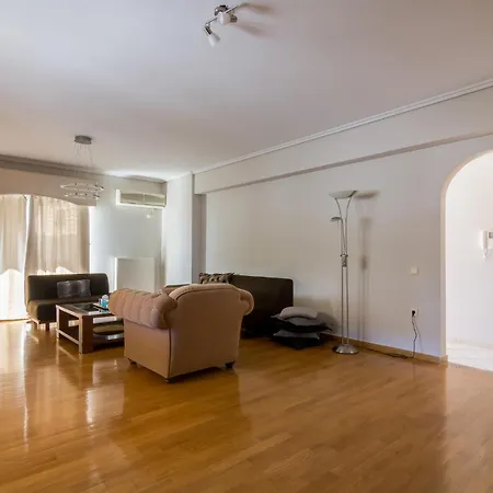Apartment 2 Bedroom In Marousi Athens