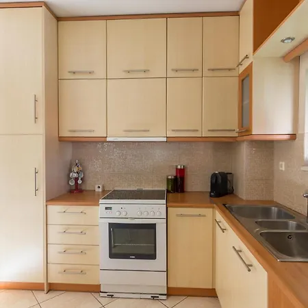 2 Bedroom In Marousi *