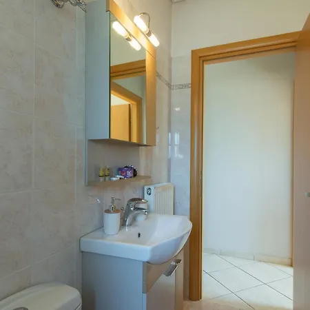 2 Bedroom In Marousi Apartment Athens