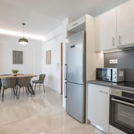 Riviera 2br Luxury