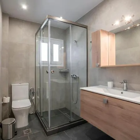Riviera 2br Luxury Apartment
