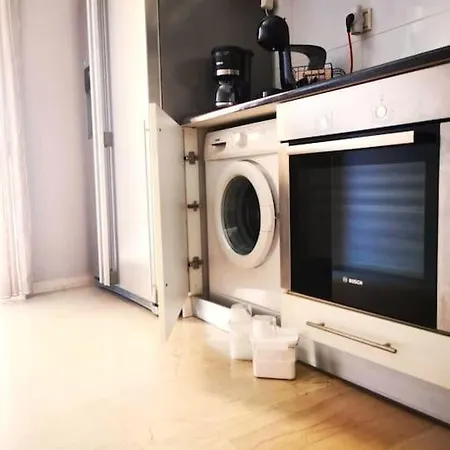 Mary's Apartment, Zografou Αθήνα
