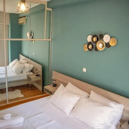 Mary's Apartment, Zografou Διαμέρισμα