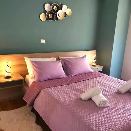 Mary's Apartment, Zografou * Αθήνα