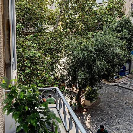 Apartment ιkia Plaka - Timeless Elegance In