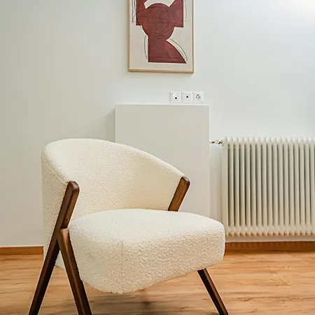 Apartment ιkia Plaka - Timeless Elegance In *