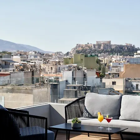 Candia Hotell 4*