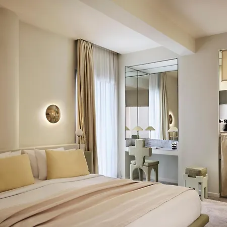Apollo Palm Athens