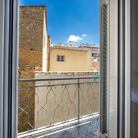 Apartment En Kallimarmaro *