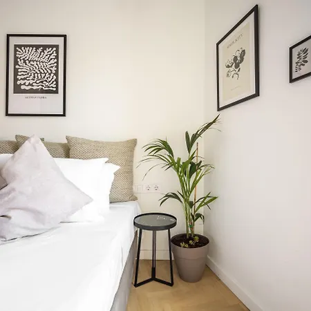 Apartment En Kallimarmaro *