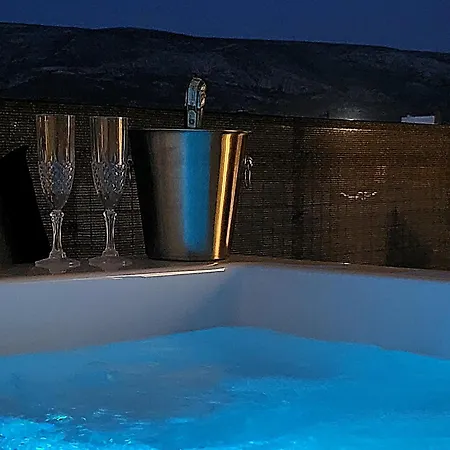 Acropolis Apartmán *