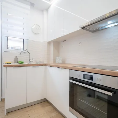 Train Station Flat For 4 Persons Apartamento *