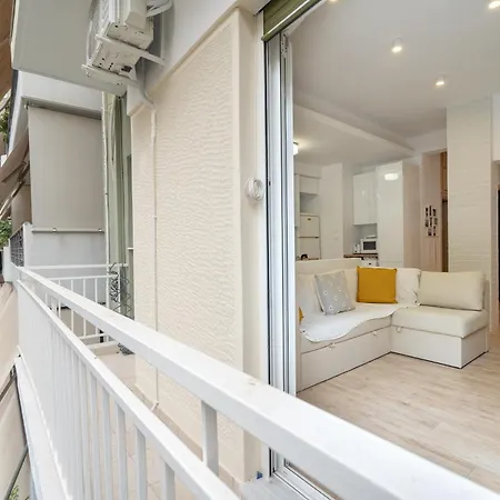 Train Station Flat For 4 Persons Apartamento Atenas