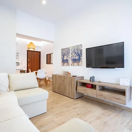 Train Station Flat For 4 Persons Apartamento Atenas