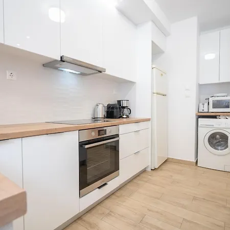 Apartamento Train Station Flat For 4 Persons *