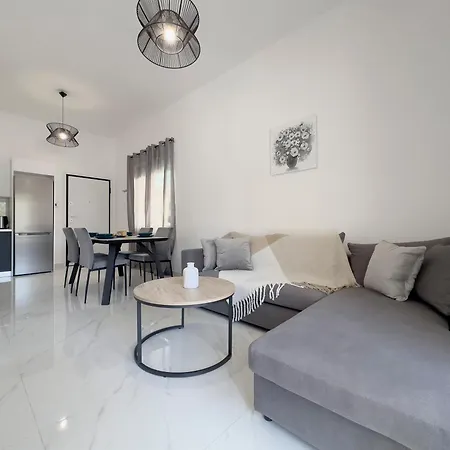 Monterey I1 54 Sqm Cozy In Paleo Faliro *