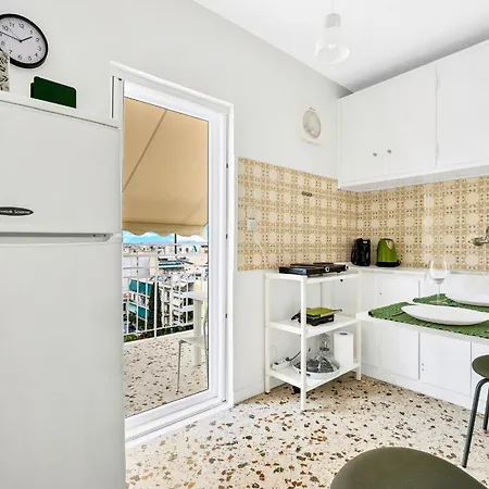 Sky & Acropolis View Rooftop Apartment! Apartment