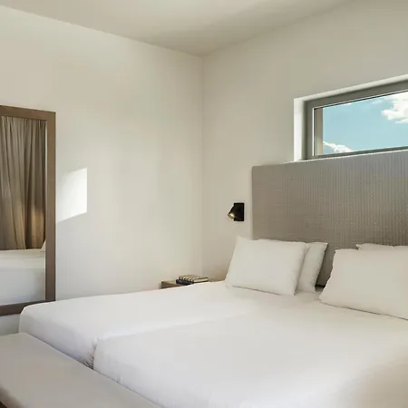 Hotell Civitel Attik & 4*