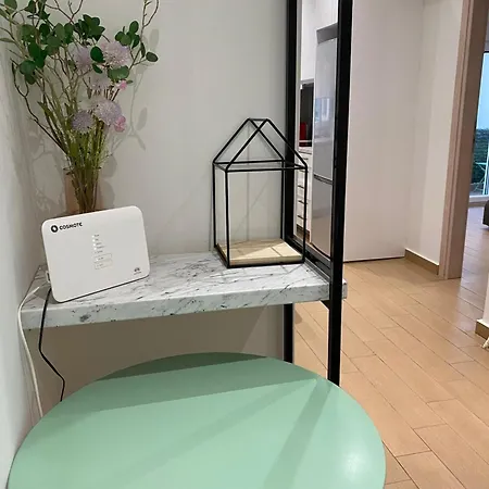 Utopia Apartment- At019