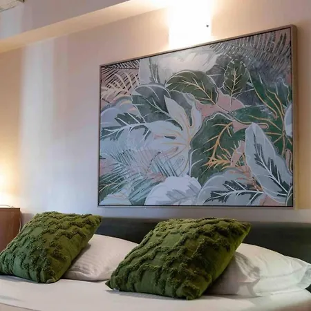 Petralona Amazing 2 Bd Flat *