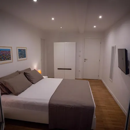 My Secret Garden - With 2 Private Rooms, Separate Baths And Balcony Garden Athens