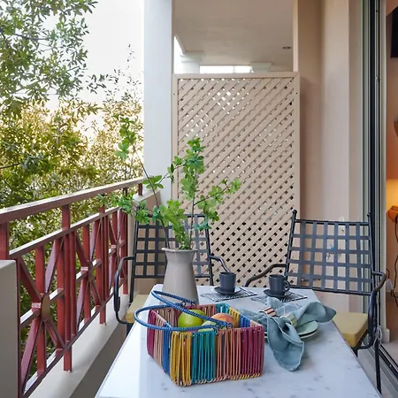 Rastoni Acropolis Uniquely Located Stylish Athens